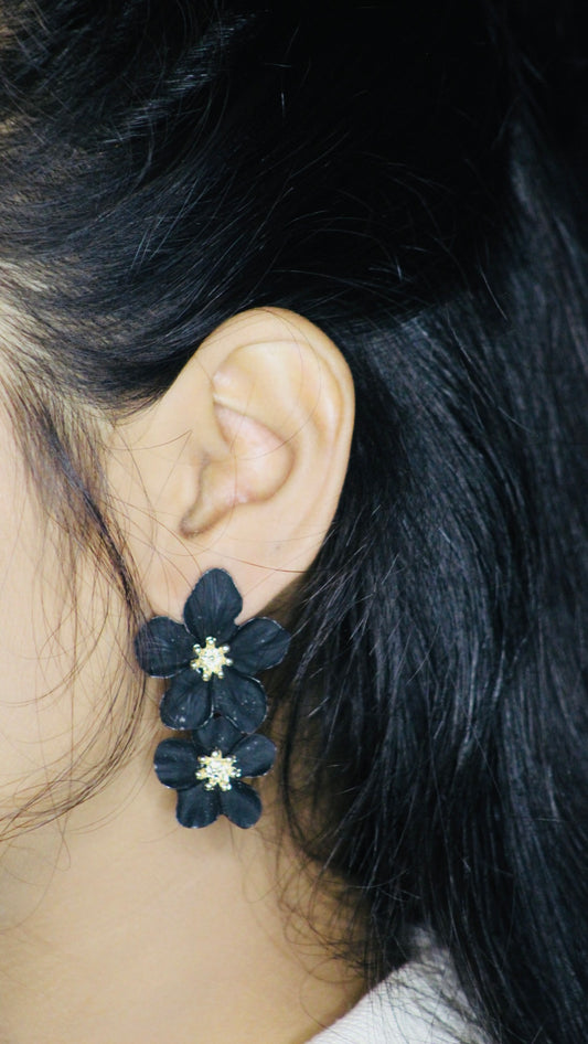 KOREAN FLORAL EARRINGS