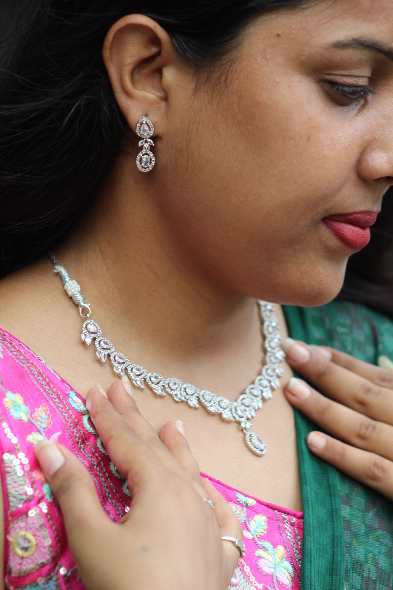 Elegant AD Pendant Necklace Set with Earrings – Silver Finish