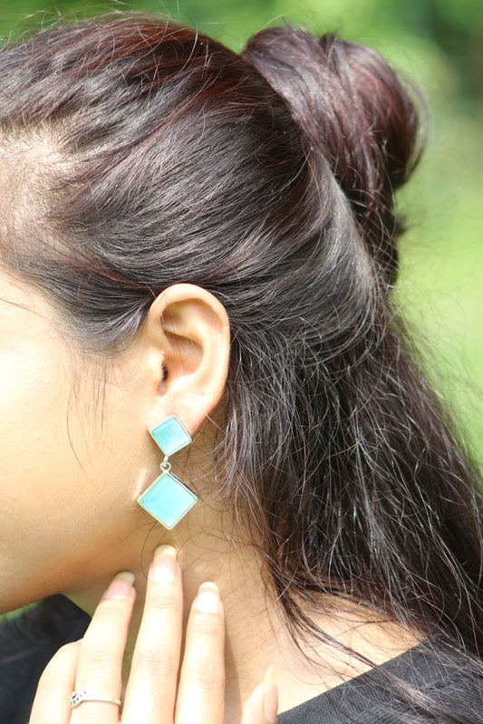 SKYBLUE SQUARE STONE DROP EARRING
