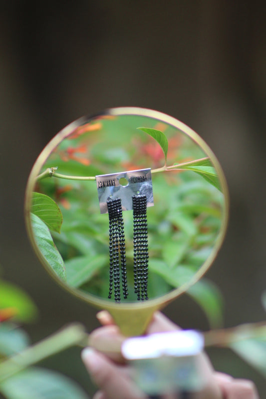 BLACK ARTIFICIAL STONE LONG EARRING