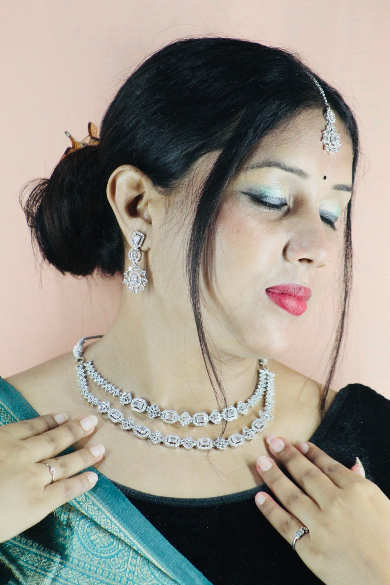 Royal Double-Layer AD Necklace Set with Long Dangling Earrings